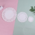 Miniatyrbild 3 av 8: 100 st Vita runda pappersunderlägg Doily Spetsunderlägg för bord N1
