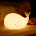 Miniatyrbild 4 av 6: Söt haj nattlampa 7 färger skiftande LED bärbar touch-lampa för sovrum USB uppladdningsbar silikon djur nattlampa (val)