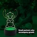 Miniatyrbillede 2 af 6: 3D Illusion Stitch Natlampe, Stitch Gaver 3D Led 7 Farve Smart Touch Bordlampe til Jul Stitch Gaver Børneværelse Dekoration Ferie Gaver Stitch