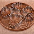 Miniatyrbillede 3 af 5: Foose Cookie Cutters Hjerte 5-delt sæt, Størrelser 1,5 \"til 3,75\", Rustfrit stål Cookie Form