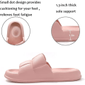Miniatyrbillede 2 af 6: Pudeslippers til kvinder og mænd Cloud Slippers skridsikre hurtigtørrende badeværelses- og brusebadsslippers, åben tå bløde tykke slippers (Pink)