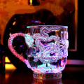 Miniatyrbild 2 av 5: Mäns kaffemugg 1 st vatten sensor mugg LED färgglad blixt sensor drake färgförändrande mugg bar familj dricka