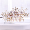 Miniatyrbillede 5 af 6: Hårkam Brud Guld Blomster Hovedbeklædning Håndlavet Hårkam Kam Bryllup Hovedbeklædning