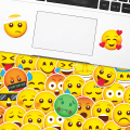 Miniatyrbillede 4 af 5: Sjove Emoji-klistermærker, sæt med 50, vandtætte og UV-bestandige, perfekte til alle dine gadgets