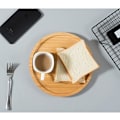 Miniatyrbillede 5 af 8: Rund bambusbakke, træplader, træserveringsskål, charcuteriserings serveringsbræt til spisebord / sofabord, 7,9 tommer