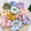 Miniatyrbillede 2 af 4: 6 stk. stof hår scrunchies polka dots assorterede farver hårbånd til piger kvinder----Lysegrønne prikker