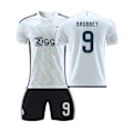 Miniatyrbillede 1 af 2: 23/24 Ajax udebanebørnefodboldsæt 9 BROBBEY XL