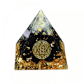 Miniatyrbilde 1 av 3: Helbredende krystallkule Orgone-pyramide med Reiki Obsidian Chip Stones og energispiralsymbol Orgonite-pyramide for beskyttelse