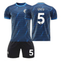 Miniatyrbillede 1 af 2: 23/24 Chelsea udebanebørnefodboldsæt 5 EMZO M