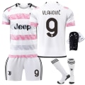 Pikkukuva 1 / 2: 23/24 Juventus vierasjalkapallopaita lasten setti sukat ja suojavarusteet No.9VLAHOVIC Children's size22