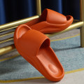 Miniatyrbillede 3 af 7: AVEKI Dame Tøfler med Non-Slip Pude Slide Tykke Sål Hurtigtørrende Badeværelse Brusebad Sandaler, Orange, Størrelse: 42/43
