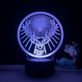 Miniatyrbillede 3 af 7: JUSTUP Jagermeister Natlampe 16 Farver med Fjernbetjening 3D Illusion Lampe Børneværelse Dekorative Festlige Lys -- Sort Sæde