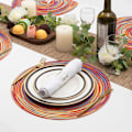Miniatyrbilde 6 av 8: Runde flettede plassmatter, sett med 8, vaskbare, 15 tommer runde bordmatter, fargerike, vevde plassmatter for spisebord (Regnbue Rainbow Red 8