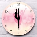 Pikkukuva 5 / 5: Geeky Days Ballet-tyttö Prinsessa Vaaleanpunainen Seinäkello Vauvan Tytön Tanssiva Seinäkello Balerina Liikkuva Jalka Hiljainen Kvartsi Tytön Makuuhuoneen Sisustus