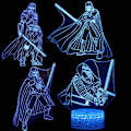 Miniatyrbilde 1 av 5: WJ 3D illusjonsnattlys fire mønster 16 fargeendring dekorlampe skrivebordslampe lampe for barn barn superhelt 3 Darth Vader-gruppen