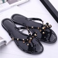 Miniatyrbillede 1 af 5: Dames Studded Jelly Flip Flops Sandaler med Sløjfe  Slippers Flip Flops til Sommer ------ Sort （Størrelse 41）
