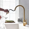 Miniatyrbild 2 av 5: Kök kran d'eau d'vier de cuisine utdragbar i borstad guld 360-graders enkelgreppsblandare dubbla funktioner kök dusch kran Gold