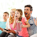 Pikkukuva 5 / 5: Popcorn-rasiat - Raidalliset paperiset lahjarasiat juhliin ja elokuva-iltoihin (50 kpl)