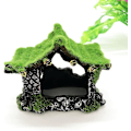 Miniatyrbillede 4 af 5: Akvarium Dekoration Hus Harpiks Hul Skjulested Hus, Fiskekum Tilbehør Hule Ornament Tank Lille Fisk Skjulested Med Mos