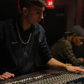 Pikkukuva 2 / 5: Miesten Miami Cuban Link -kaulakoru, 12 mm timanttikiinnitteinen Cuban-ketju, 18/20/24 tuuman pituus, hip hop -koru lahjapakkauksessa