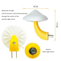 Miniatyrbilde 3 av 5: Sopp Sensor LED Nattlys Plugg Sopplys, Egnet For Soverom, Baderom, Trapper, Korridorer Pink style style3
