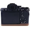 Pikkukuva 5 / 5: PU-nahkainen kameran pohjakotelo, suojaava puolikotelo Sony A7M4/A1/A7S III/A7S3/A7R5 -kameroille Brown