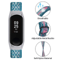 Pikkukuva 3 / 5: Xiaomi Mi Band 3/4 -rannekkeeseen nylonpunottu kellon ranneke, vaihdettava, säädettävä ja joustava Style 37