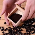 Miniatyrbillede 5 af 5: Vintage Manuel Kaffekværn Keramisk Konisk Burr Bærbar Håndsving Kaffemaskine