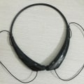 Pikkukuva 2 / 5: Bluetooth-kuulokkeet, Bluetooth 4.0 langaton niskapanta kuulokkeilla, urheiluun sopivat hienkestävät melua vaimentavat nappikuulokkeet black