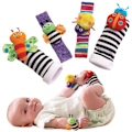 Miniatyrbild 1 av 11: Baby Skallror Leksaker Bitringar Tidig Utveckling Lärleksak Nyfödd Leksak Baby Pojke Flicka V9r8 multicolorB 4pcs