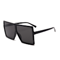 Miniatyrbillede 2 af 7: Firkantede oversized solbriller UV400 Kim Sort Black one size