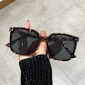 Miniatyrbild 1 av 6: OIMG Vintage Fyrkantiga Solglasögon Dam Överdimensionerade Solglasögon Herr Retro Svarta Solglasögon Shades Goggle UV400 Oculos De Sol Leopard Prin Leopard Print As Picture