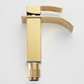 Miniatyrbillede 4 af 4: Badeværelsesvaskhane med høj vandfaldstude til håndvask, Moderne firkantet krom enkeltgrebsblander (Guld)