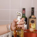 Miniatyrbild 2 av 5: Kylskåpsmagnet Öppnare, Överlägsen Teknik För Smidig Användning, Innovativ Design För Vandring Och Resor, Ergonomisk Form För Alla, Lättviktig Och