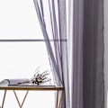 Miniatyrbilde 7 av 7: Voile Gardin Transparent Gardin i Ensfarget Stangedesign