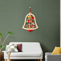 Miniatyrbild 2 av 5: Trädekorationer, Julgransprydnader för en glädjefull säsong, Tillverkade av naturligt trämaterial, Urholkad design ger en konstnärlig touch till