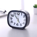 Miniatyrbillede 1 af 2: 1 stk Mini Enkel Alarmur Bord Stilhed Desktop Ure til Hjem Soveværelse Dekoration (Firkantet Sort)