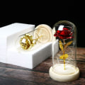 Miniatyrbillede 4 af 6: Skønhed og Udyret Rose i Glas, 24K Regnbue Evighedsrose med