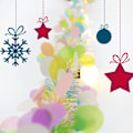 Miniatyrbild 5 av 7: Färgglad Metallisk Glittergirlang, Slitstarkt PVC-material för Vårhängande Dekor, Lätt Anpassningsbar till Alla Miljöer (4-pack)