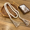 Miniatyrbild 5 av 8: Farmhouse Beads 58in Träpärl Garland med Tofs Rustik Count