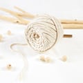 Pikkukuva 7 / 7: Seinälle ripustettava makrame-reunallinen pyöreä boho-peili