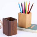 Miniatyrbilde 5 av 6: Penneskrin i tre, blyantstativ for skrivebord, pennlager H