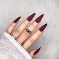 Miniatyrbillede 3 af 6: 24 stk. Falske Negle Matte Ren Farve Medium Lange Stiletto Mandel Tryk på Negle Falske Spidser Kunstige Finger Manicure til Kvinder og Piger (Sort)
