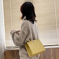 Miniatyrbillede 4 af 5: Stilful håndtaske, Kvinders crossbody taske, Kunstig læder