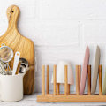 Miniatyrbild 6 av 7: Elegant Diskställ i Bambu, Kompakt Storlek Multifunktionell Förvaring för Eleganta Hemlösningar