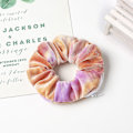 Miniatyrbillede 2 af 2: Tie Dye Fløjl Scrunchie med Lynlås Lomme Elastisk Hårbånd Mode Hårtilbehør
