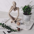 Miniatyrbilde 4 av 6: Håndlaget Abstrakt Skulptur Statue Håndlaget - Tenkende Mann -