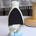 Miniatyrbillede 3 af 6: Isbjørn-formet, Tegneserie Telefonholder, Harpiks Håndværk