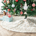 Miniatyrbild 4 av 5: Elegant julgransmatta med gyllene snöflingor, lätt att fästa julgransmatta för din mysiga juldekoration