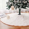 Miniatyrbild 3 av 5: Elegant julgransmatta med gyllene snöflingor, lätt att fästa julgransmatta för din mysiga juldekoration